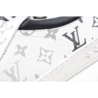 Picture of LOUIS VUITTON LUXEMBOURG SNEAKER LOW TOP SNEAKERS