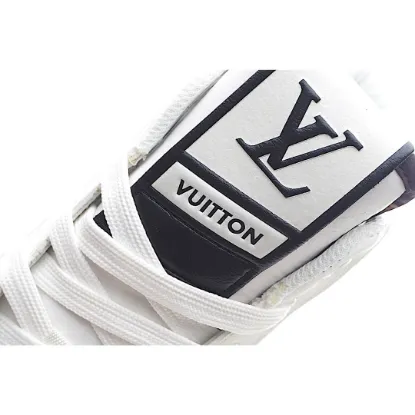 Picture of LOUIS VUITTON CASUAL SNEAKERS SNEAKERS