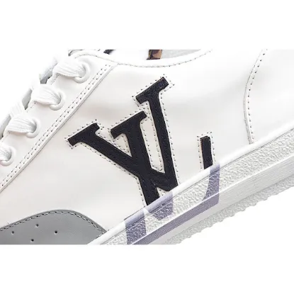 Picture of LOUIS VUITTON CASUAL SNEAKERS SNEAKERS