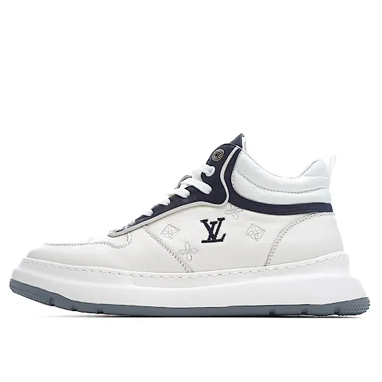 Picture of LOUIS VUITTON CASUAL SNEAKERS SNEAKERS