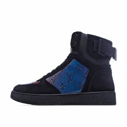 Picture of LOUIS VUITTON SQUAD SNEAKER HIGH HIGH-TOP SNEAKERS