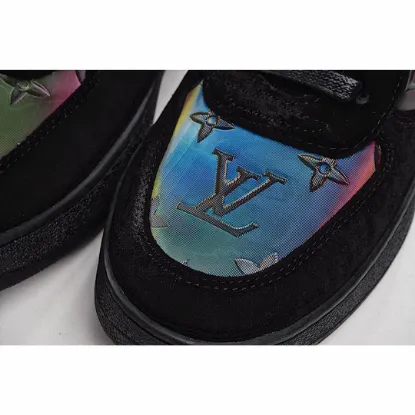 Picture of LOUIS VUITTON SQUAD SNEAKER HIGH HIGH-TOP SNEAKERS