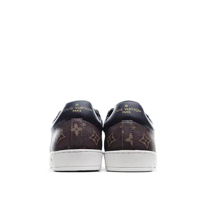 Picture of LOUIS VUITTON SQUAD SNEAKER HIGH HIGH-TOP SNEAKERS