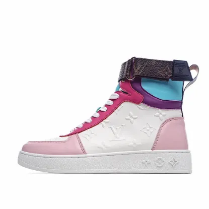 Picture of LOUIS VUITTON SQUAD SNEAKER HIGH HIGH-TOP SNEAKERS