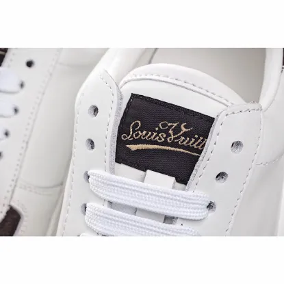 Picture of LOUIS VUITTON SQUAD SNEAKER HIGH HIGH-TOP SNEAKERS