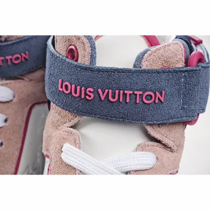 Picture of LOUIS VUITTON SQUAD SNEAKER HIGH HIGH-TOP SNEAKERS