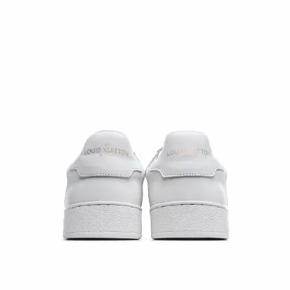 Picture of LOUIS VUITTON SQUAD SNEAKER HIGH HIGH-TOP SNEAKERS