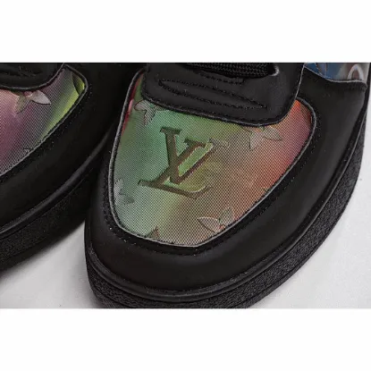 Picture of LOUIS VUITTON SQUAD SNEAKER HIGH HIGH-TOP SNEAKERS