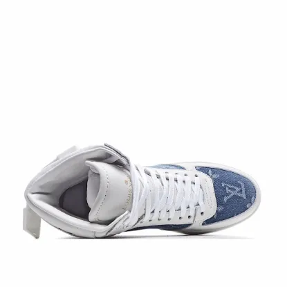 Picture of LOUIS VUITTON SQUAD SNEAKER HIGH HIGH-TOP SNEAKERS