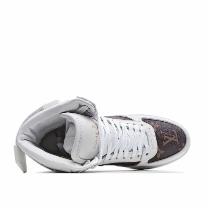 Picture of LOUIS VUITTON SQUAD SNEAKER HIGH HIGH-TOP SNEAKERS