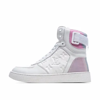 Picture of LOUIS VUITTON SQUAD SNEAKER HIGH HIGH-TOP SNEAKERS