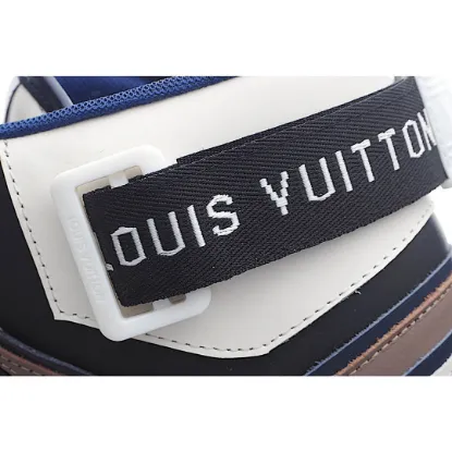 Picture of LOUIS VUITTON SQUAD SNEAKER HIGH HIGH-TOP SNEAKERS