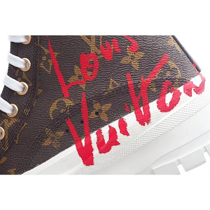 Picture of LOUIS VUITTON SQUAD SNEAKER HIGH HIGH-TOP SNEAKERS