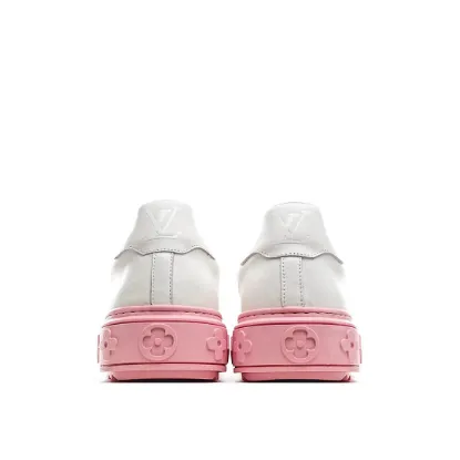 Picture of LOUIS VUITTON CASUAL SNEAKERS