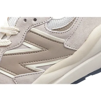 Picture of NEW BALANCE CASUAL SNEAKERS