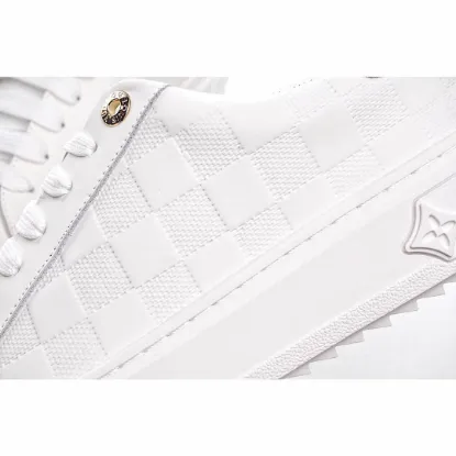 Picture of LOUIS VUITTON CASUAL SNEAKERS