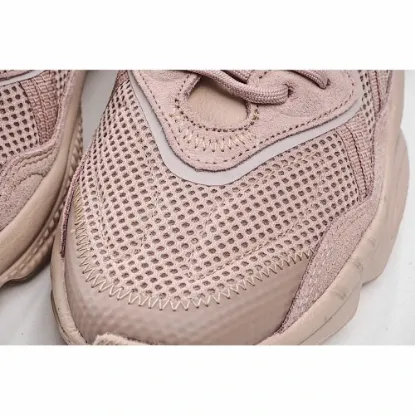 Picture of Adidas Ozweego 'Ash Pearl'‬