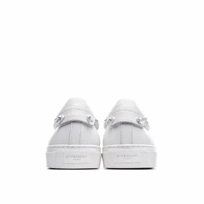 Picture of Givenchy Sneakers