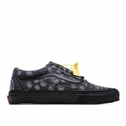 Picture of Casestudy x Vans Vault Bandana 2020 Sneakers