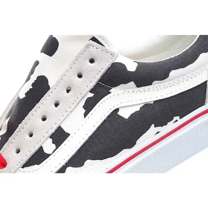 Picture of VANS OLD SKOOL CASUAL SHOES SKATE SHOES