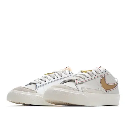 Picture of NIKE BLAZER LOW '77 PREMIUM 'FIRST USE - LIGHT BONE'