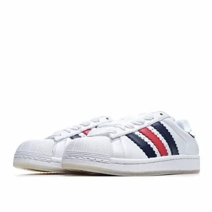 Picture of Adidas Superstar