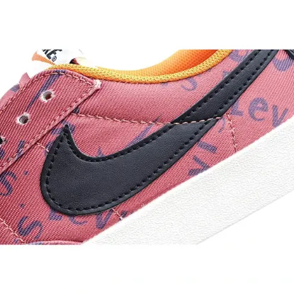 Picture of NIKE BLAZER LOW LOW-TOP SNEAKERS