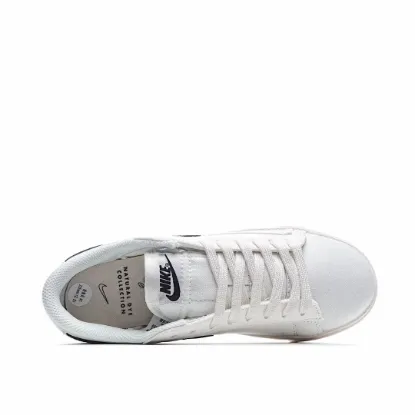 Picture of NIKE BLAZER LOW LX SNEAKERS