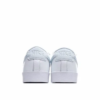 Picture of NIKE BLAZER LOW PRM SNEAKERS