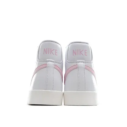 Picture of NIKE BLAZER MID '77 VINTAGE 'PINK FOAM'