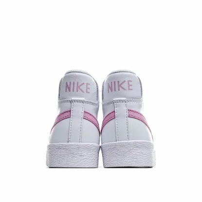 Picture of NIKE BLAZER MID '77 VINTAGE 'PINK FOAM'