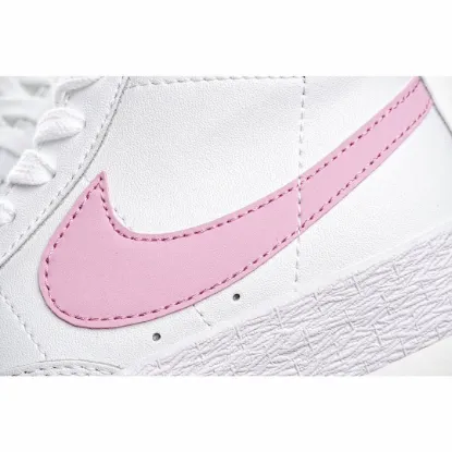 Picture of NIKE BLAZER MID '77 VINTAGE 'PINK FOAM'