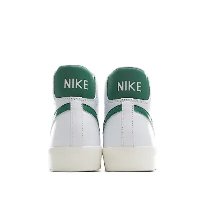 Picture of NIKE BLAZER MID '77 VINTAGE 'WHITE PINE GREEN'