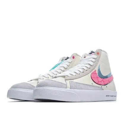 Picture of NIKE BLAZER MID 1977 VNTG SNEAKERS