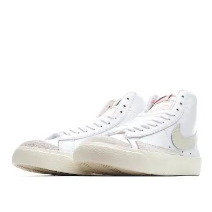 Picture of NIKE BLAZER MID 77 'LIGHT BONE'