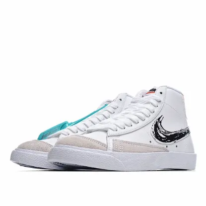 Picture of NIKE BLAZER MID 77 'SKETCH - BLACK'