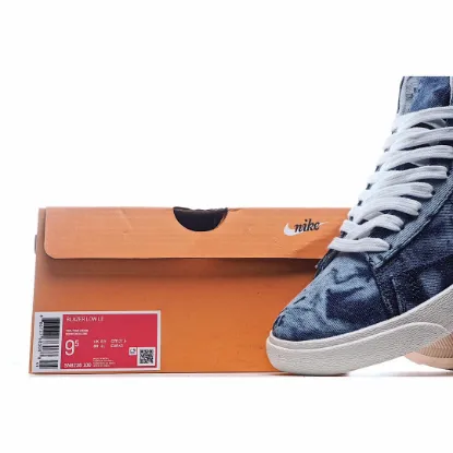 Picture of NIKE BLAZER MID QS HH SNEAKERS