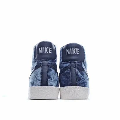 Picture of NIKE BLAZER MID QS HH SNEAKERS