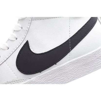 Picture of NIKE BLAZER MID SNEAKERS