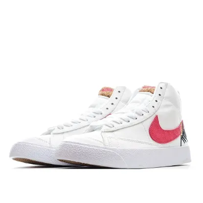 Picture of NIKE WMNS BLAZER MID '77 'CATECHU'