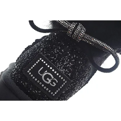 Picture of UGG CLASSIC MINI SERIES SNOW BOOTS