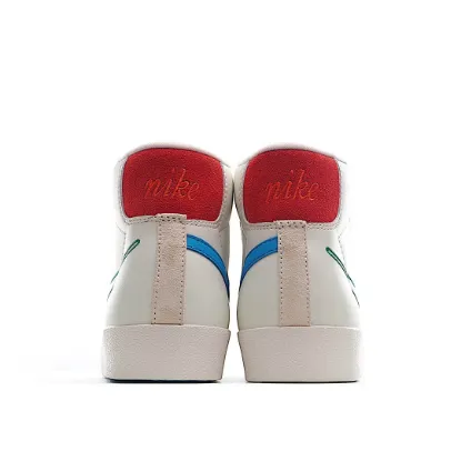 Picture of NIKE WMNS BLAZER MID '77 SE 'FIRST USE - GREEN NOISE'