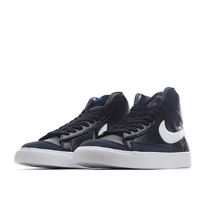 Picture of NIKE WMNS BLAZER MID '77 SE 'SISTERHOOD - BLACK METALLIC GOLD'