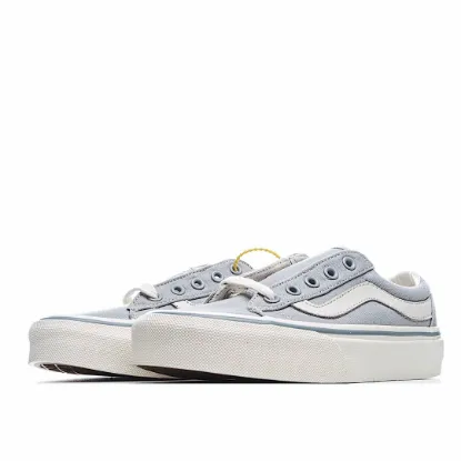 Picture of VANS OLD SKOOL CASUAL SHOES SKATE SHOES