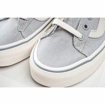 Picture of VANS OLD SKOOL CASUAL SHOES SKATE SHOES