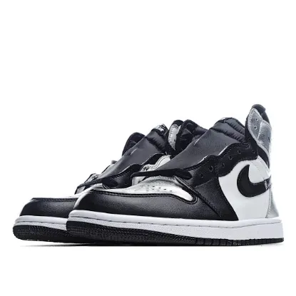 Picture of Wmns Air Jordan 1 Retro High OG 'Silver Toe'