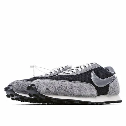 Picture of NIKE DAYBREAK RUNNING SHOES