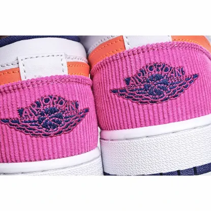 Picture of Air Jordan 1 Low GS 'Fire Pink Hyper Crimson'