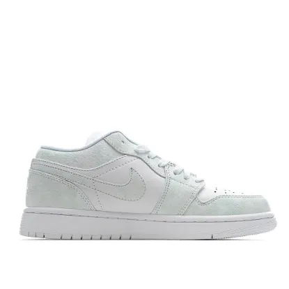 Picture of Air Jordan 1 Low Low Basketball Shoes