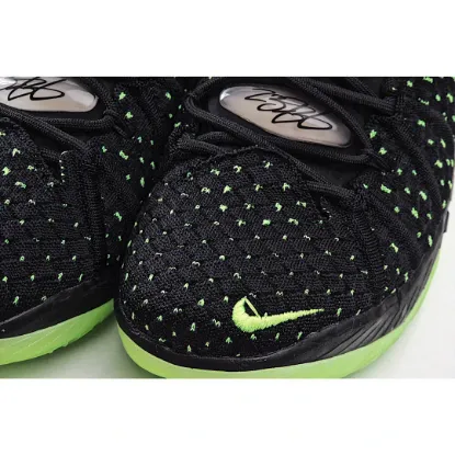 Picture of NIKE LEBRON 18 'DUNKMAN'